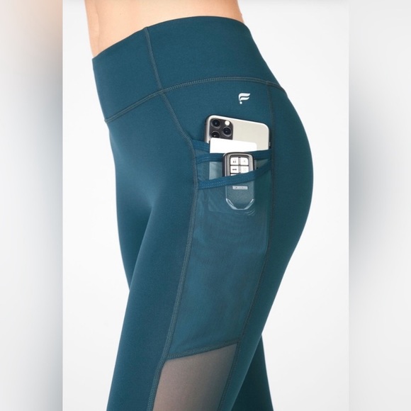 Fabletics Teal Active Leggings Waist 26” - Picture 3 of 9